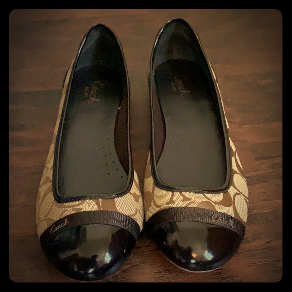 Coach Flats Size 9.5